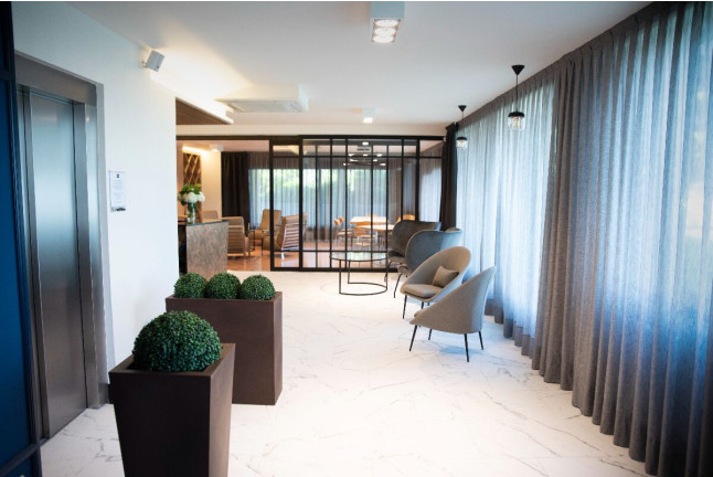 Escapada Relax con Acceso Exclusivo a la Zona Wellness y Cena en Hotel Avenida Coruña (A Coruña) 