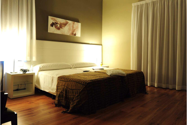 Escapada 2 Noches con Piscina Termal Activa en Hotel Balneario Alhama de Aragón 4* (Zaragoza)