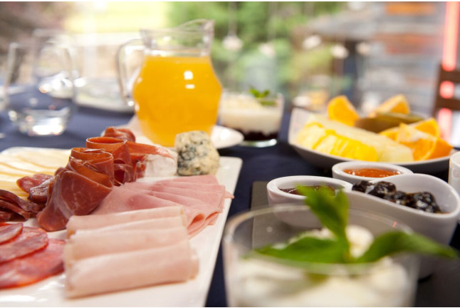 Escapada con Cena en Hotel Montané 3* (Arinsal, Andorra)