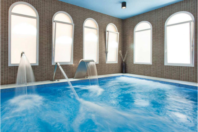 Escapada con Spa en Hotel Balneari Vichy Catalan D-J 3*(Girona)