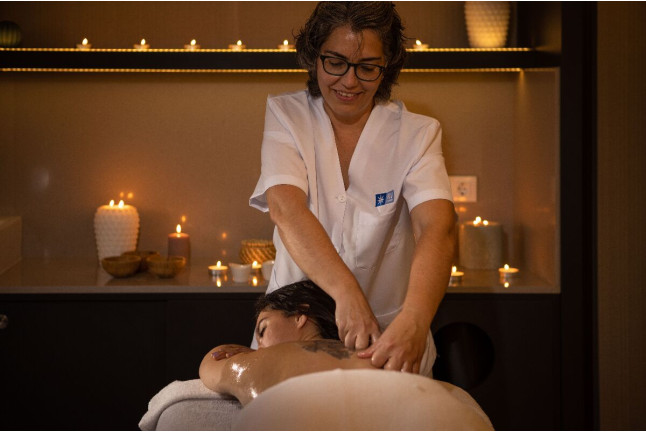 Termal Experience: Recorrido Termal con Masaje Relajante en RVHotels y Balneario Broquetas Spa Termal*** (Barcelona)