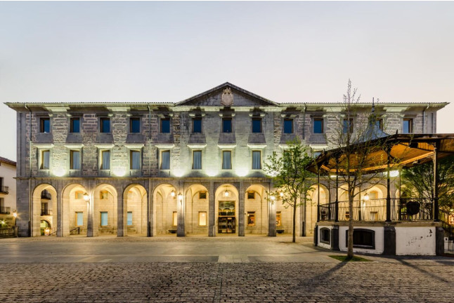 Escapada con Spa en Hotel Balneario Orduña Plaza 4* (Orduña, Vizcaya)