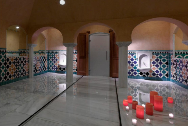 Escapada en Hotel Macià Real Alhambra 4* con Baños Árabes (Granada)