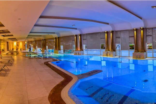 Circuito Spa, Masaje y Cena Romántica en Hotel Beatriz Toledo Auditorium & Spa 4* (Toledo)