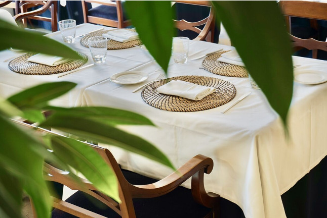 Almuerzo o Cena para dos en Hotel Best Western Premier CMC Girona 4* (Girona)