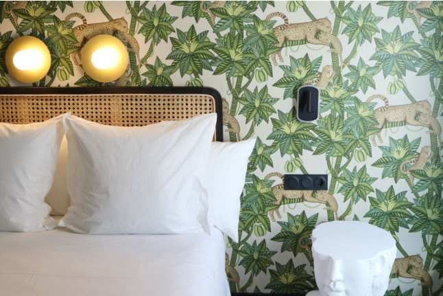 Escapada con Jacuzzi en Hotel Boutique Divino (Figueres, Girona)
