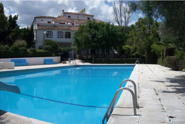 Escapada Rural de 2 Noches en Hotel Del Carmen (Prado Del Rey, Cádiz)