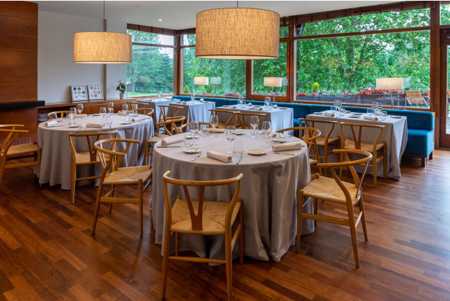 Escapada con Cena y con Opción a Botella de Cava en Hotel Xalet del Golf 4* (Bolvir, Girona)