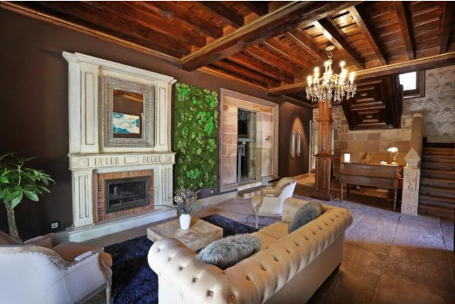 Escapada de 2 Noches, Zona Wellness Privada y Opción a Masaje en Hotel Boutique Casona de la Pinta (Cantabria)