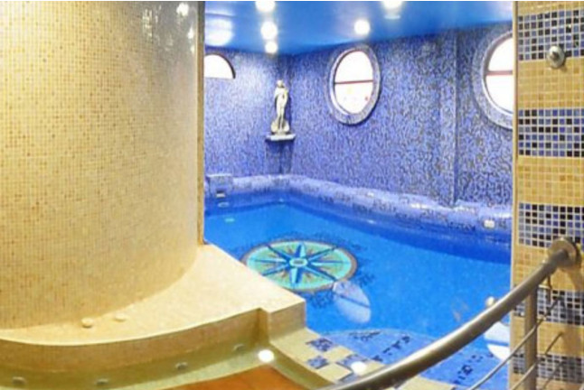 Escapada con Encanto: Hotel con Bañera de Hidromasaje y Cena para dos 3* (Guadalajara)