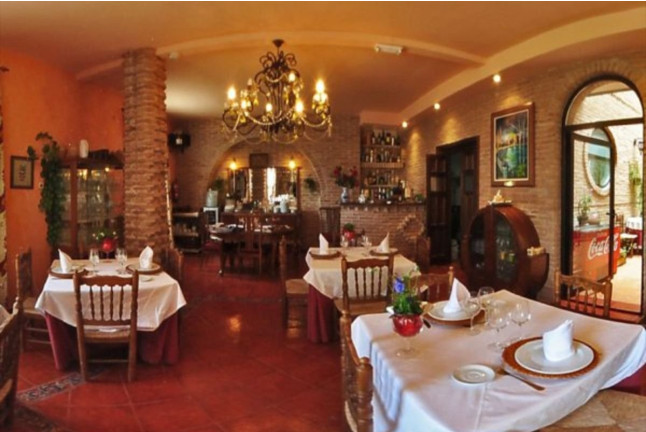 Escapada con Encanto: Hotel con Bañera de Hidromasaje y Cena para dos 3* (Guadalajara)