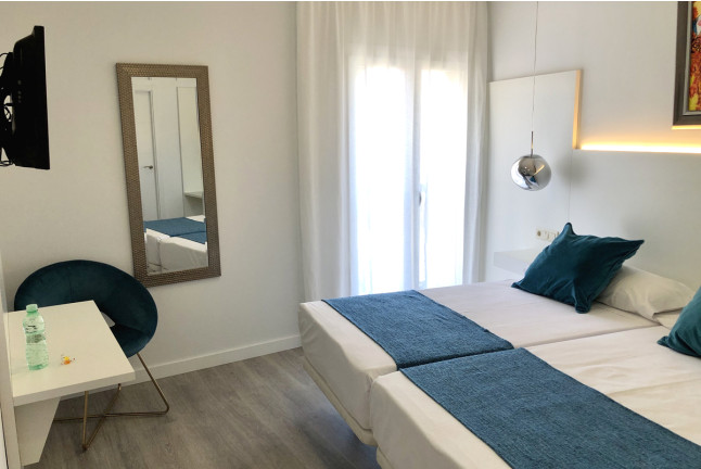 Escapada con Desayuno en Hotel La Encomienda (Moraleja, Cáceres)