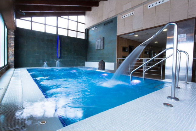 Circuito Spa y Masaje para dos en Spaxión del Hotel Aragón Hill´s 4* (Huesca)