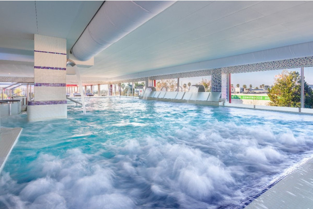 Escapada Romántica con Circuito Spa y Cena en Alexandre Hotel Frontair Congress 4* (Sant Boi, Barcelona)