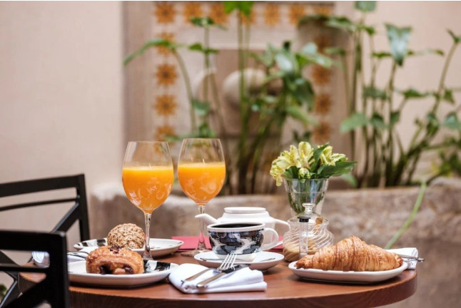Desayuno de Lujo 5* Buffet y a la Carta en Glòria de Sant Jaume 5* (Palma, Mallorca)