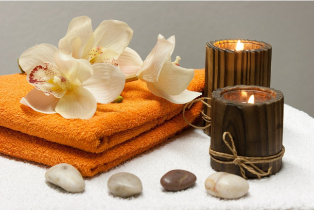 Circuito Spa, Masaje Relajante y Cena para dos en Hipotels Barrosa Garden 4* (Chiclana de la Frontera, Cádiz)
