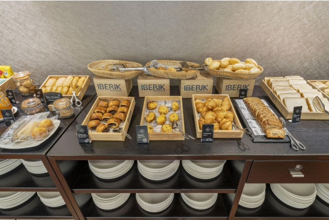 Escapada de 2 Noches con Desayuno en Iberik Santo Domingo Plaza Hotel 4* (Oviedo, Asturias)
