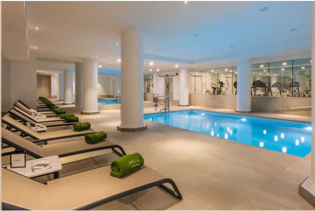 Experiencia Matinal: Desayuno con Wellness Area y Masaje en Serena Spa en Meliá Madrid Princesa 5* (Madrid) 