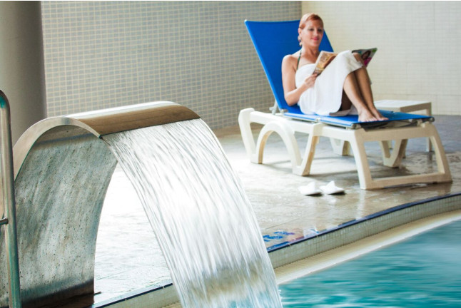 Escapada con Circuito Spa y Cena en Hotel Mercure Atenea Aventura 4* (Vila-Seca, Tarragona)