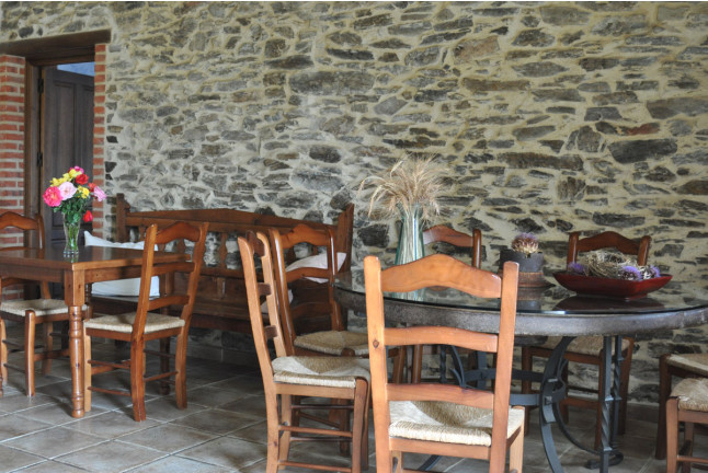 Escapada con Desayuno en Hotel Rural Mesa del Conde (San Felices de los Gallegos, Salamanca)