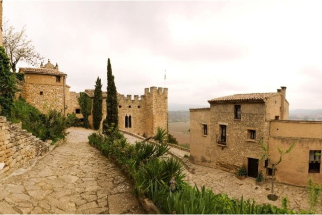 Escapada en Hotel Montsonís Medieval Resort (Lleida)