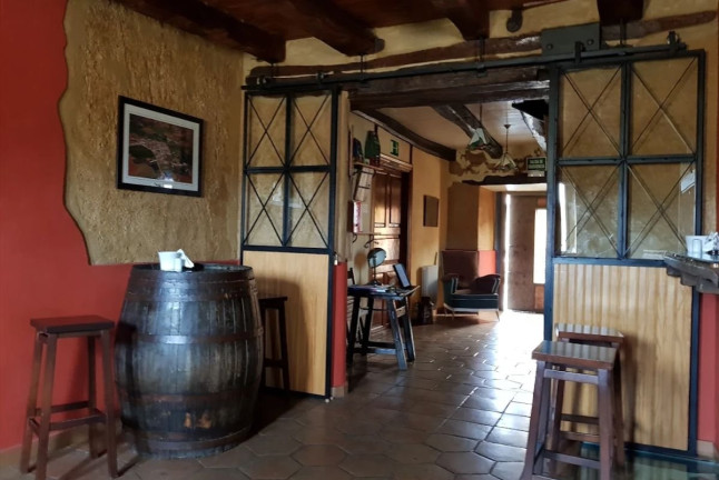 Escapada Rural de 2 Noches con Desayuno en Hotel Los Oteros (Pajares de los Oteros, León)