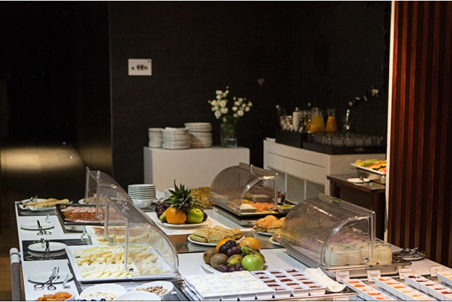 Escapada con Desayuno en Hotel Hospes Palacio de los Patos 5* (Granada)