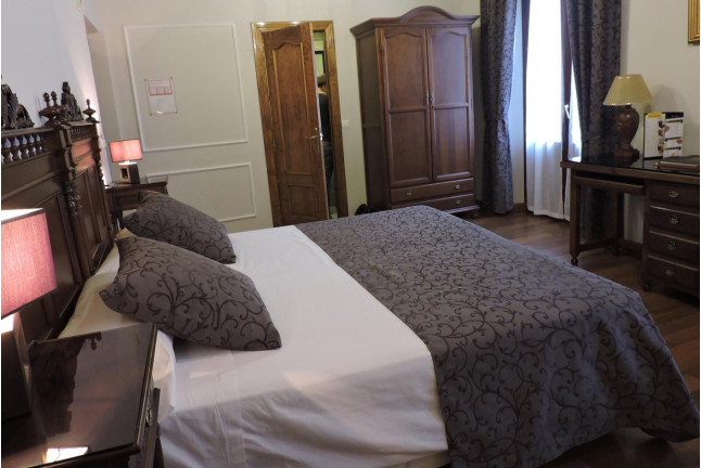 Escapada de 2 Noches con Cena en Hotel Palacio de Oñate 4* (D-J) (Guadix, Granada)