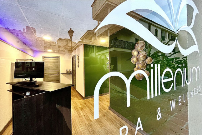 Masaje Love Secret para dos con Champagne y Chocolate en Millenium Spa - Hotel Puente Real 4* (Torremolinos, Málaga)