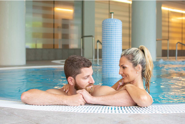 Circuito Spa, Masaje y Comida o Cena para dos en Hipotels Eurotel Punta Rotja 4* (Costa dels Pins, Mallorca)