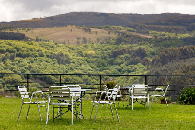 Escapada de 2 Noches con Desayuno en Hotel Rectoral de Fofe (Covelo, Pontevedra)