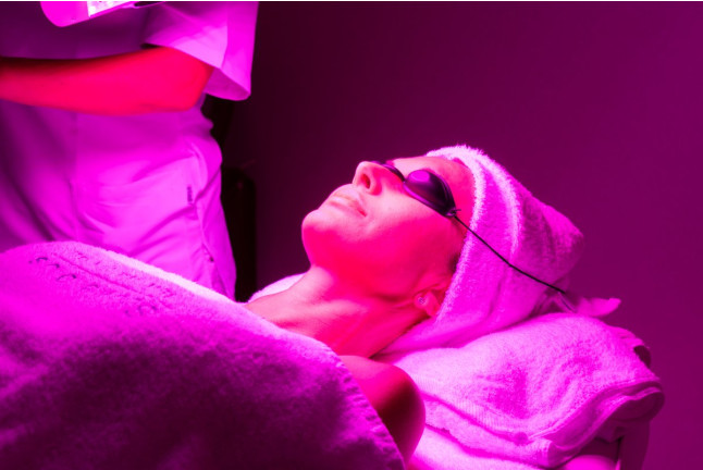Tratamiento Beauty Flash: Limpieza Facial con Luz Led en Spa Azules de Nivaria del Gran Hotel Roca Nivaria 5* (Adeje, Tenerife)