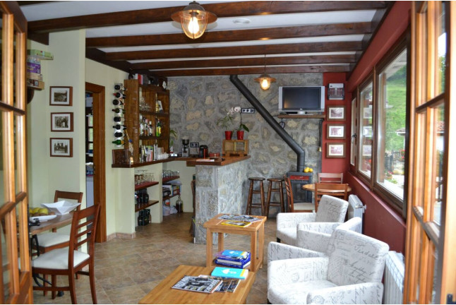 Escapada con Jacuzzi en Hotel Rural Alesga 3* (Teverga, Asturias) 