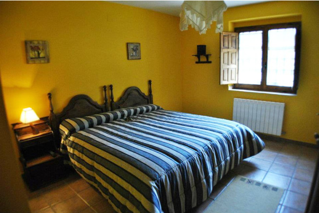Escapada de 2 Noches con Desayuno en Hotel Rural La Trocha de Hoyorredondo 4* (Hoyorredondo, Ávila)