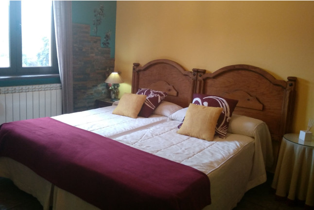 Escapada de 2 Noches con Desayuno en Hotel Rural Valle Agadón (Monsagro, Salamanca)