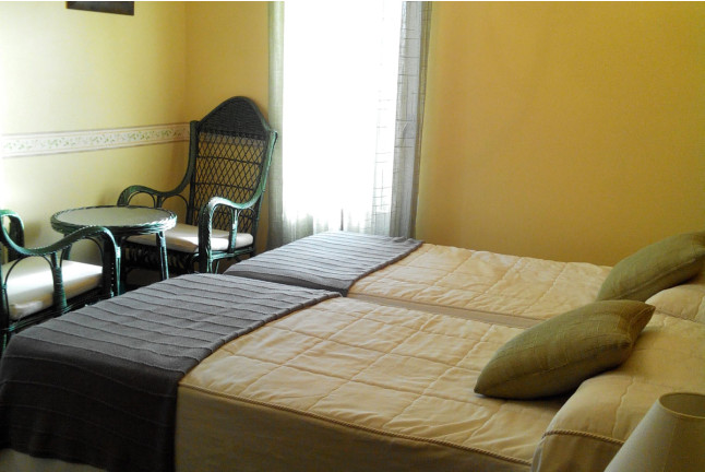 Escapada de 2 Noches con Desayuno en Hotel Rural Valle Agadón (Monsagro, Salamanca)
