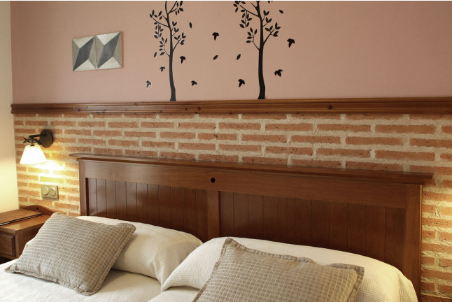 Escapada de 2 Noches con Desayuno en Hotel Ecológico Toral (Santa Cruz de Mudela, Ciudad Real)