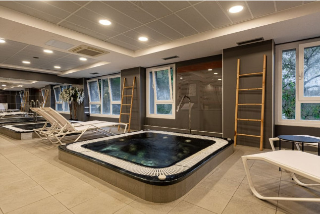 Escapada con Acceso a Zona Wellness, Desayuno y Cena en Hotel Iraipe Santuario De Arantzazu (Oñate, Guipúzcoa)