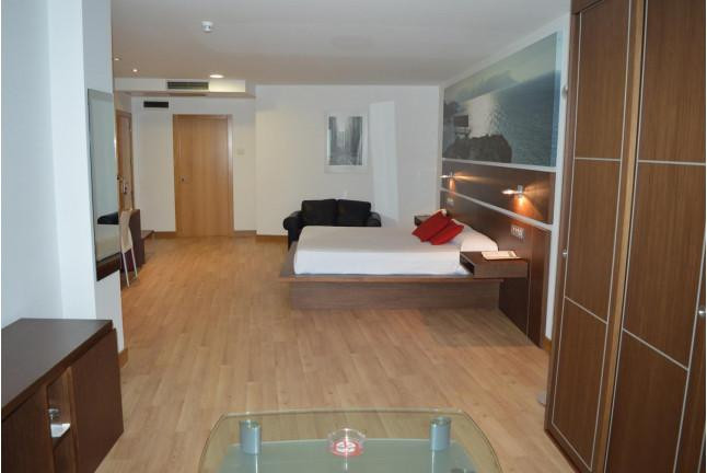Escapada con Cena en Hotel Sercotel Odeón 4* (Ferrol, A Coruña)