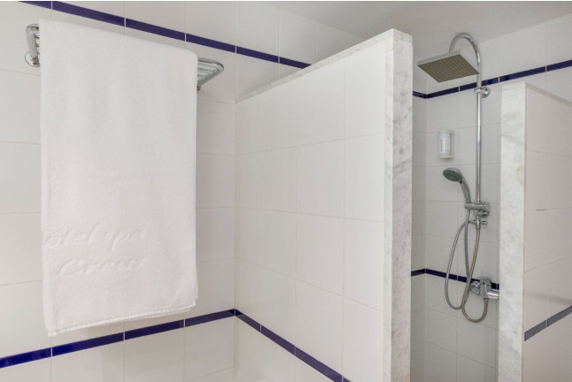 Escapada Relax con Spa Privado en Hotel Spa Cap de Creus (Port de la Selva, Girona)