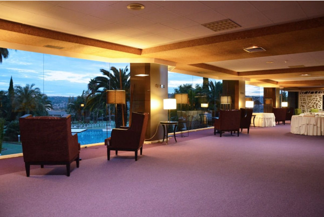 Escapada Romántica: 2 noches con Circuito Spa para dos en Hotel Beatriz 4* (Toledo)