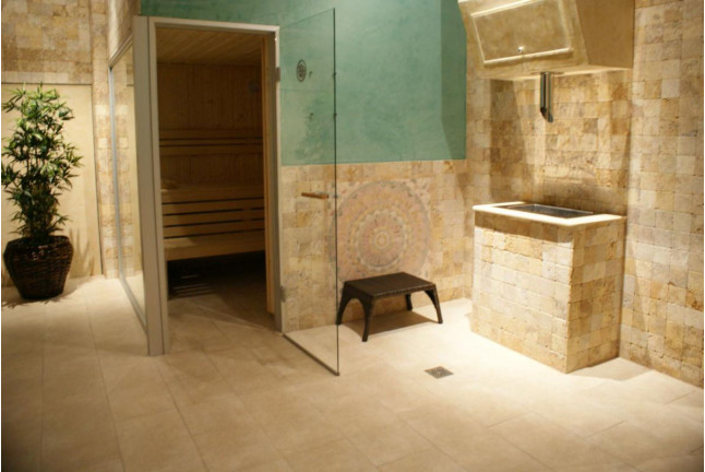 Escapada con Spa en Hotel 4* y Visita a Bodegas con Cata para dos (Málaga)