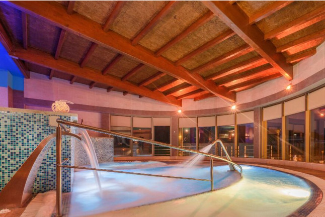 Escapada Romántica con Spa y Cena en el Hotel Spa Norat Torre do Deza 4* Superior (Pontevedra, Galicia)