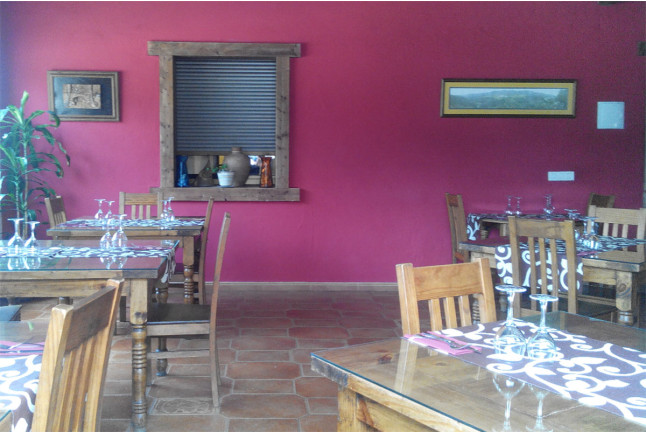 Escapada con Desayuno en Hotel Rural Valle Agadón (Monsagro, Salamanca)