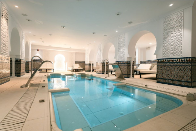 Amanara Wellness Ritual: Circuito Spa y Masaje en Hotel Villa España 4* (Benidorm, Alicante)