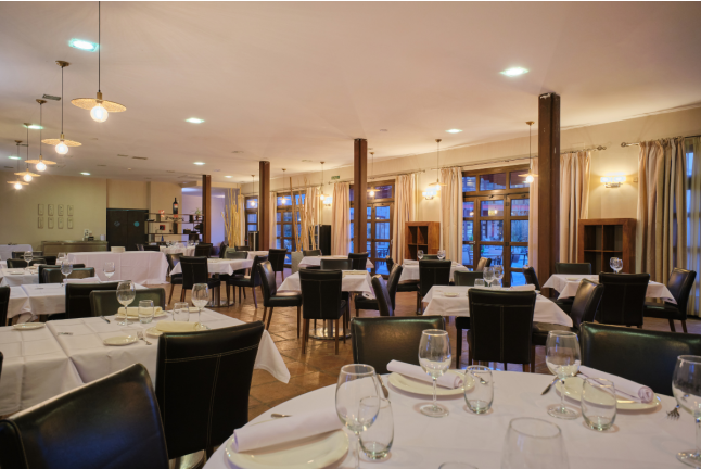 Escapada de 2 Noches con Desayuno en Hotel Spa Villa Nazules 4* (Almonacid de Toledo, Toledo)