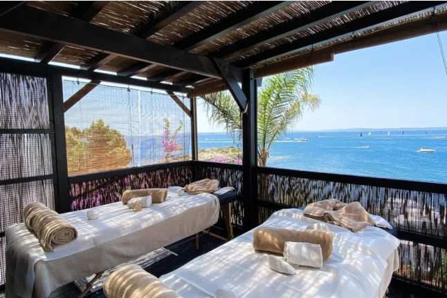 Masaje en Pareja con Cóctel en Hotel Vistabella 5* (Roses, Girona)