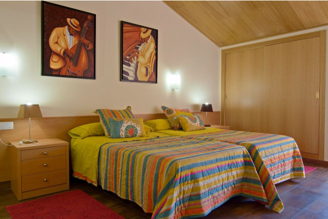 Escapada con Cena en Hotel Pinxo 3* (Santa Coloma de Farners, Girona)