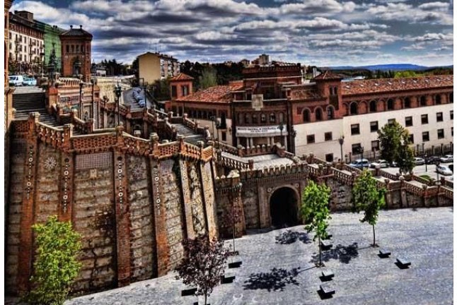 Escapada de 2 Noches con Cena en Hostería la Barbacana (Tramacastiel, Teruel)