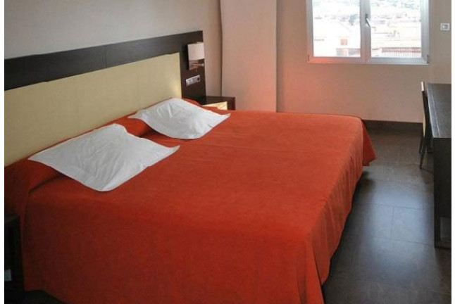 Escapada con Bañera Hidromasaje en Hotel Hyltor 4* (Murcia)